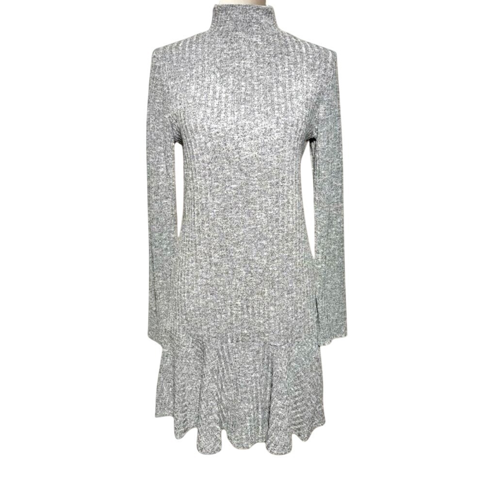 Hayden Los Angeles Gray Creme Knit Midi Flare Dress Women Medium NWT